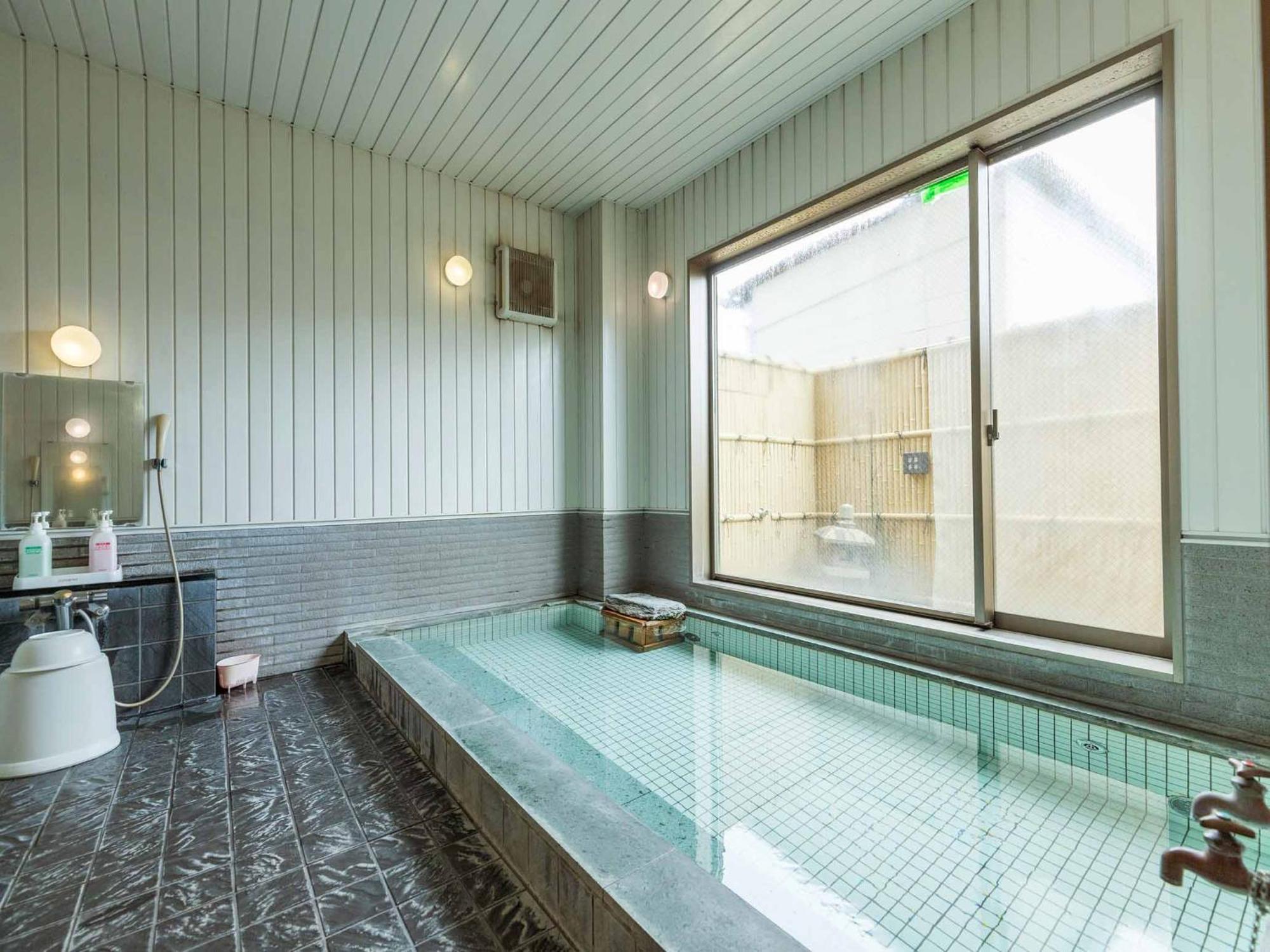 Hotel Isesaki East Ngoại thất bức ảnh